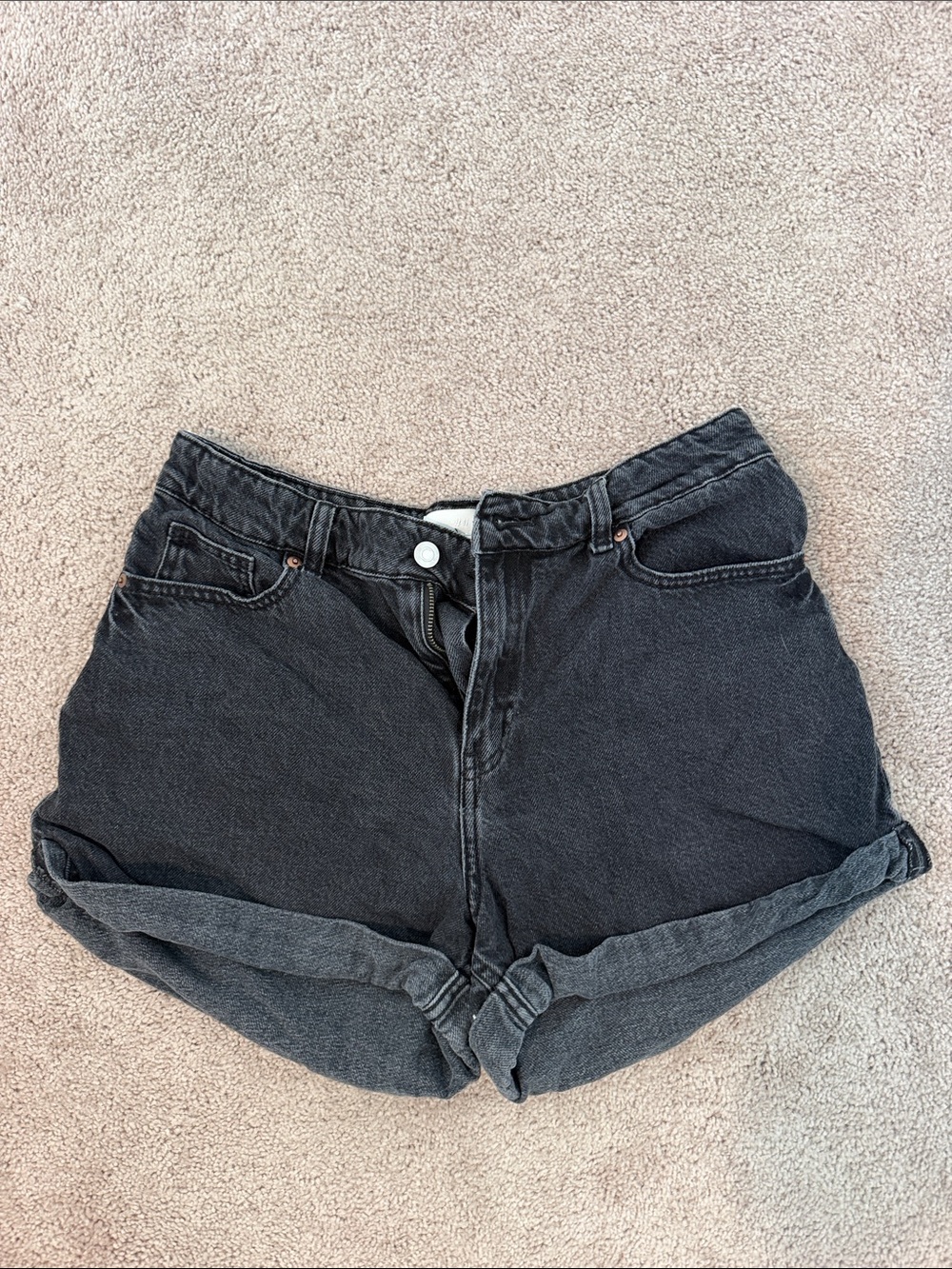 H&M Black Rolled-Hem Denim Shorts